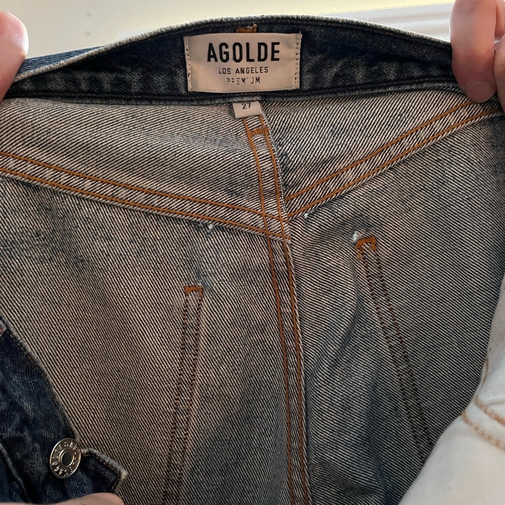 Naturally distressed Agolde Riley High Rise Jean / size 27 - Picture 15 of 15